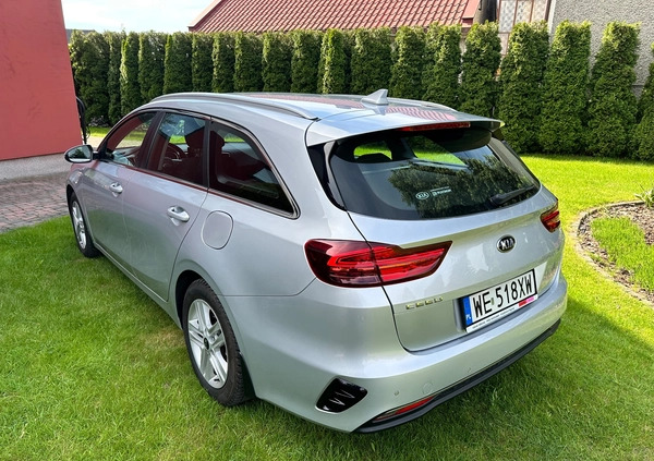 Kia Ceed cena 39000 przebieg: 158000, rok produkcji 2019 z Będzin małe 352
